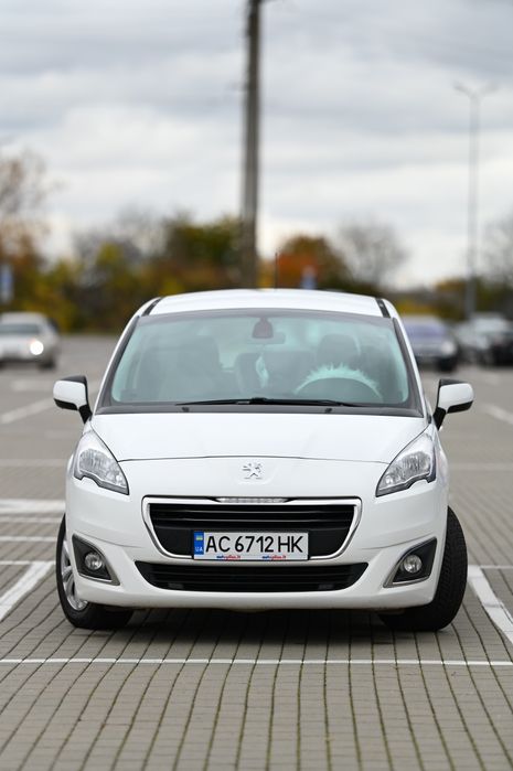Peugeot 5008  1.6 hdi