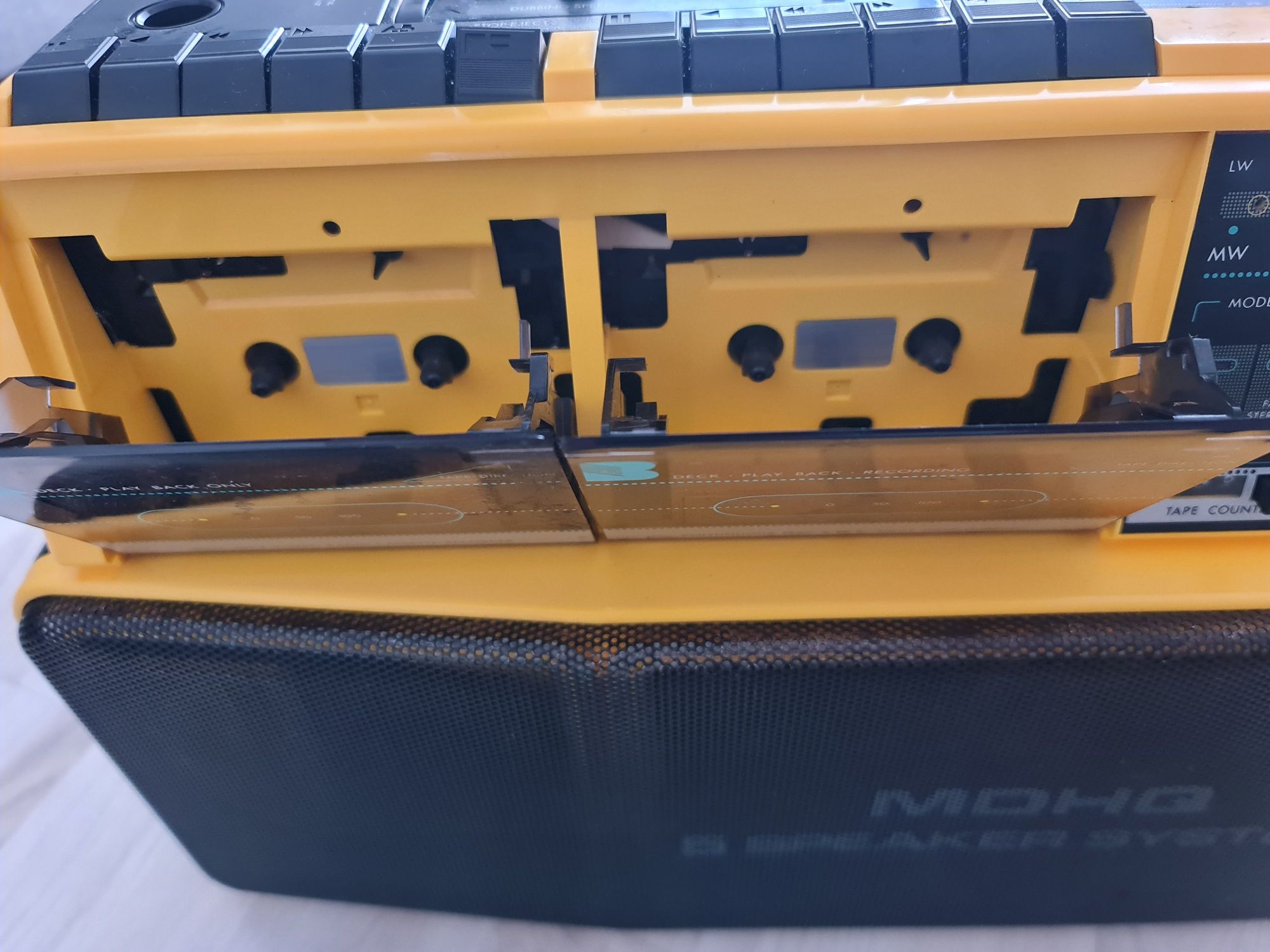Radiomagnetofon Philips D8304