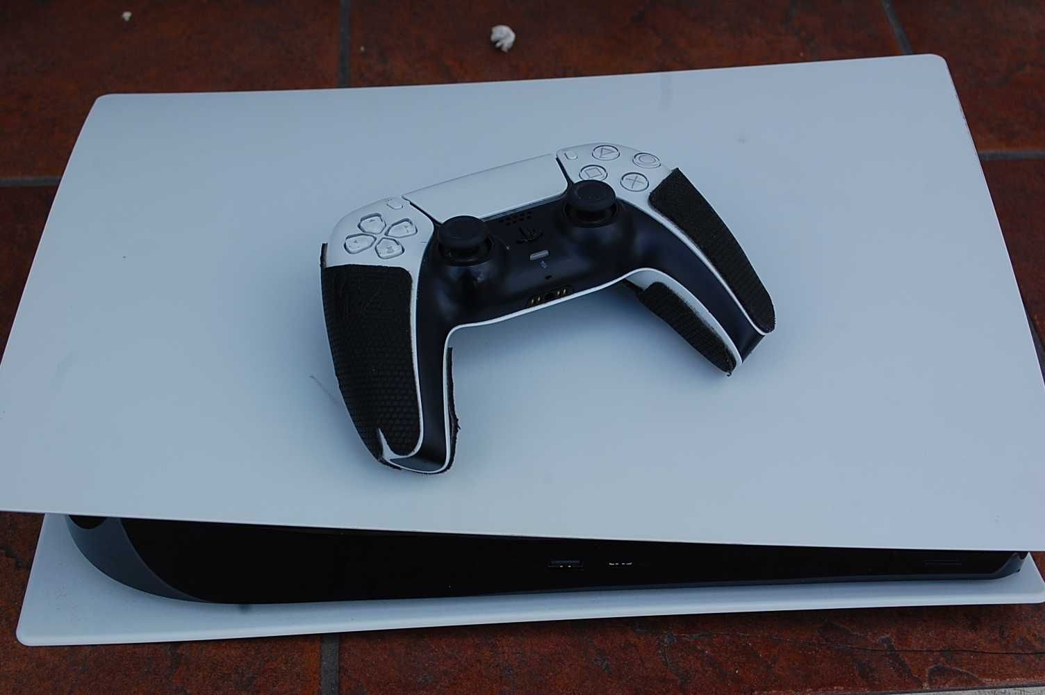 Konsola Sony PlayStation 5 Digital Slim - Stan idealny Model Cfi-1216B