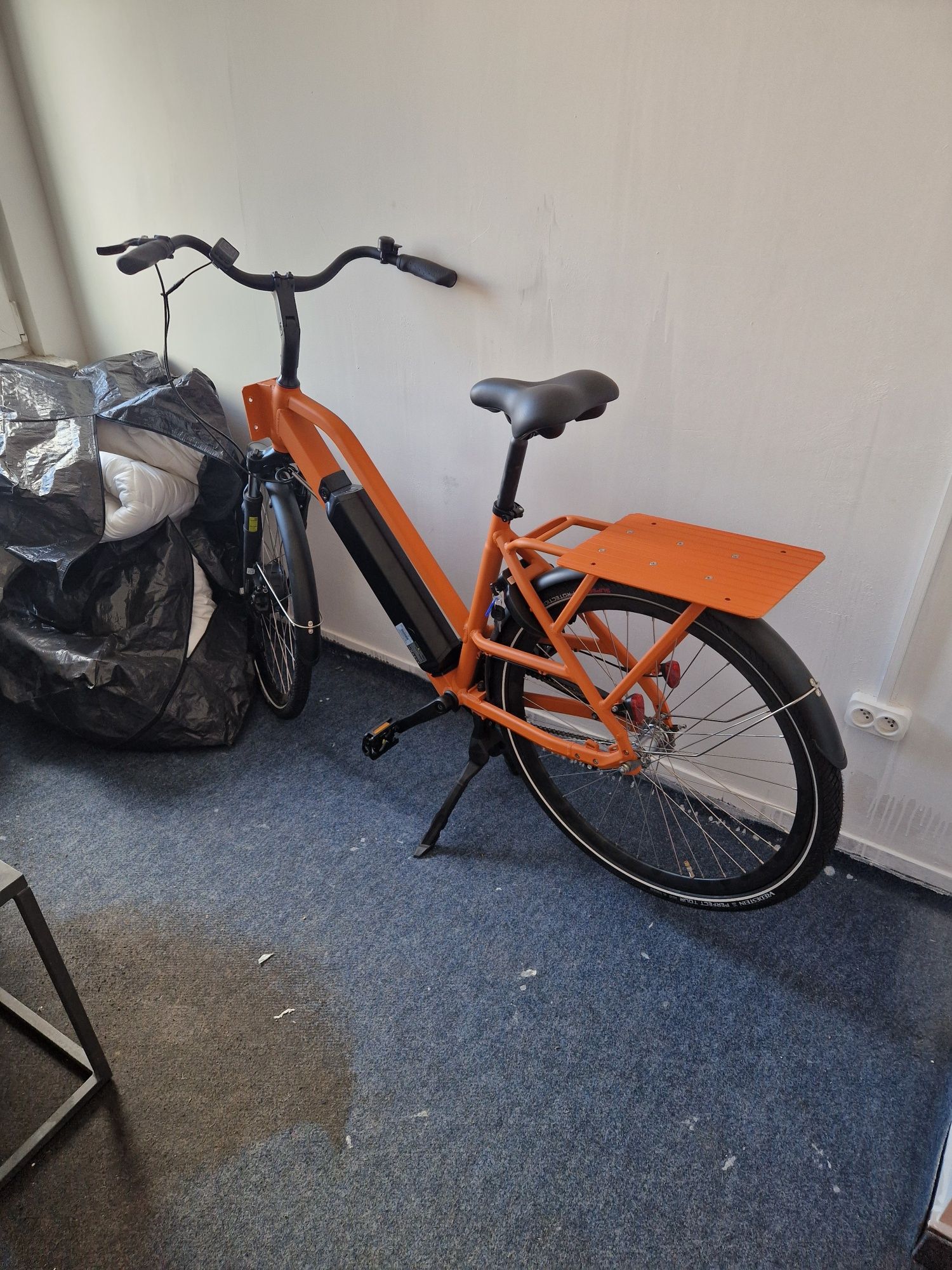 Rower elektryczny pyszne Buzz e-bikes