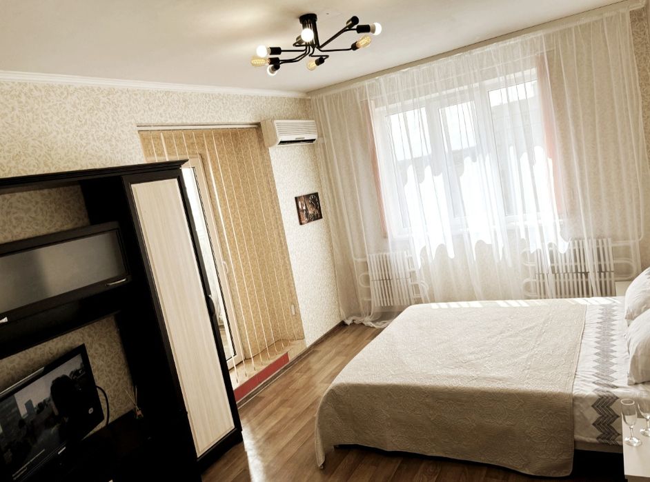 2 комн.кв.602м/р,7 больница, пр.Юбилейный,6поликл,Французкий,Охматдита