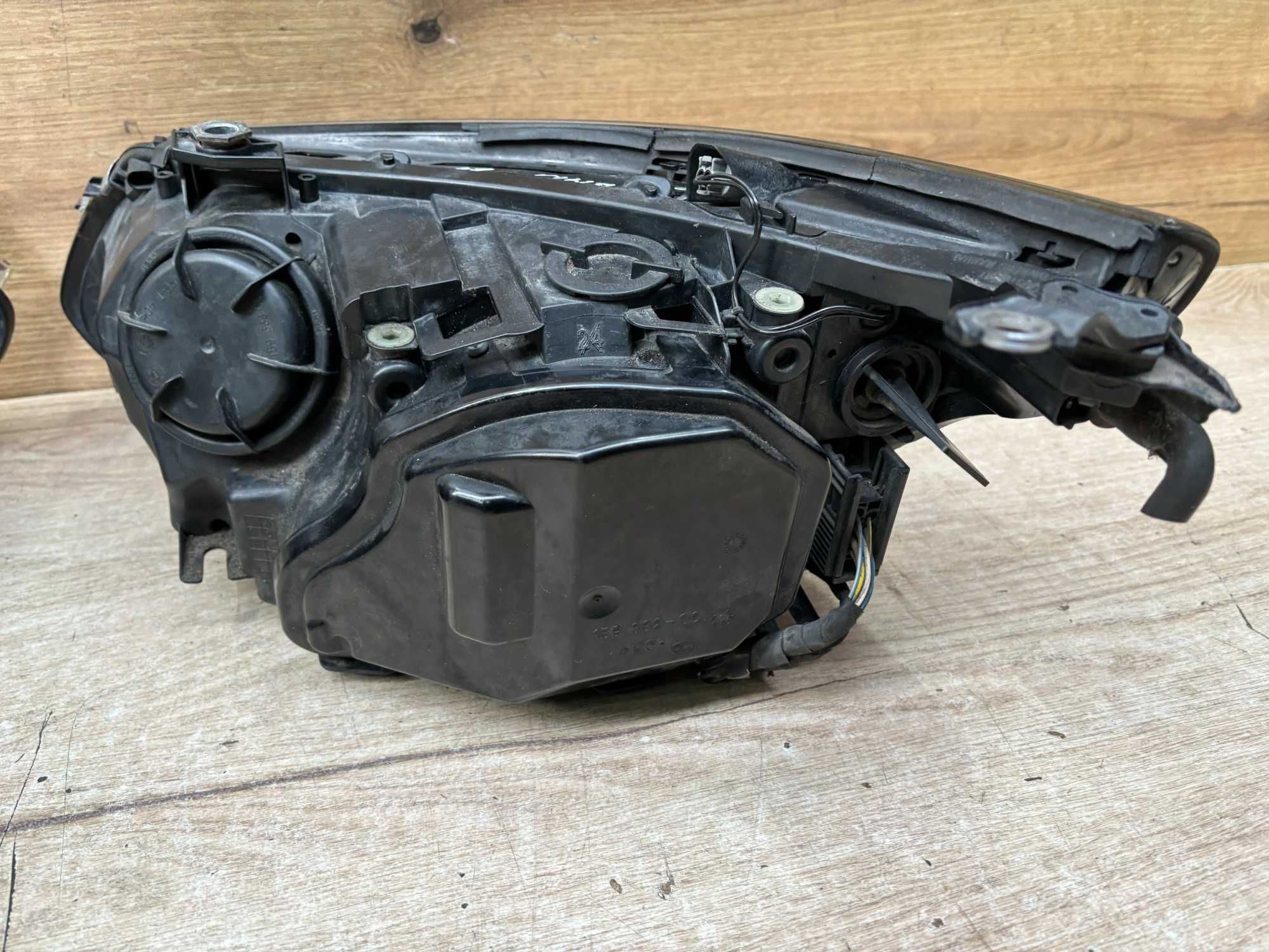 Lampa przednia lewa prawa Bmw E60 Xenon