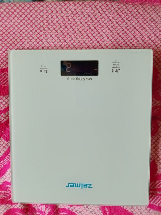 Кухонные весы zelmar