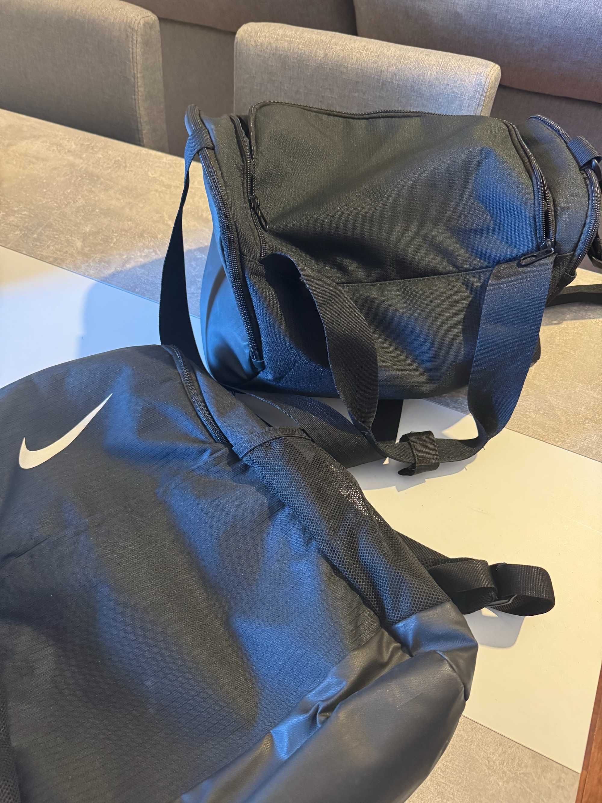 Mochila Nike Brasilia + Saco Brasilia - Como Novos
