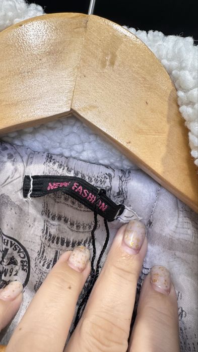 Шуба  теді біла , розмір Л