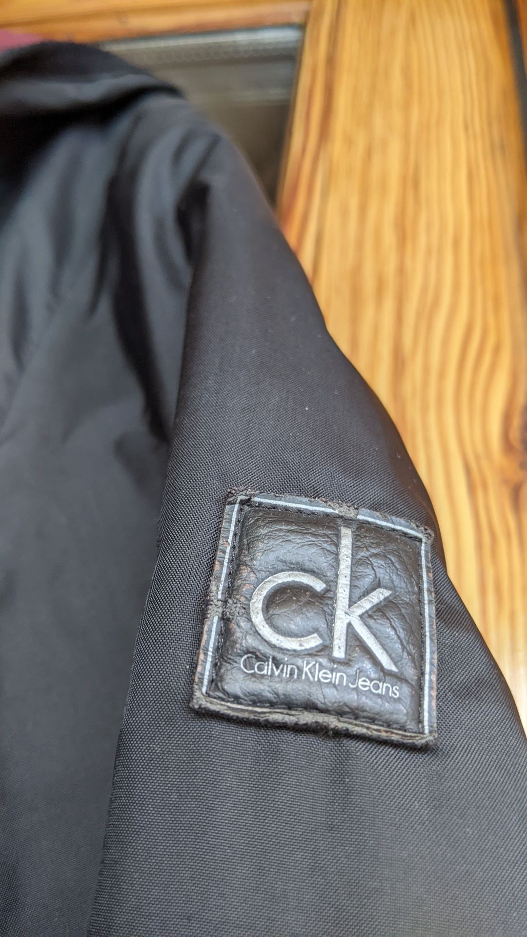 Демі куртка Calvin Klein 36-38