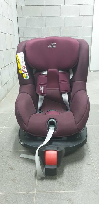 Fotelik samochodowy Britax Römer Dualfix M-i Size