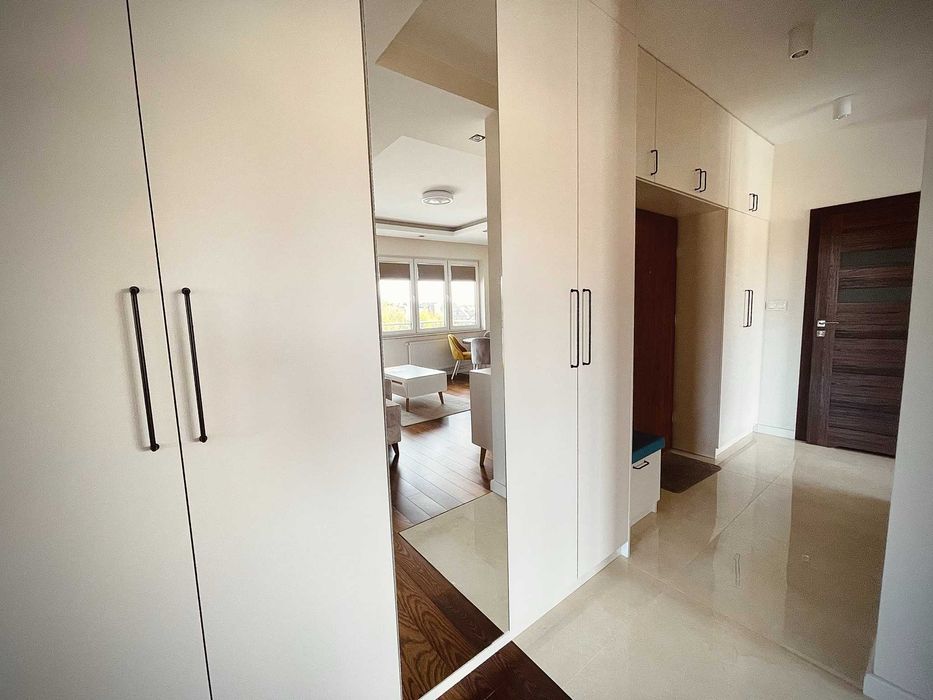 62m2, 3 pokoje, wysoki standard, klima PKP