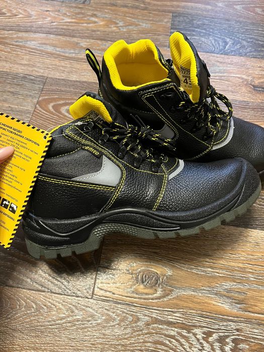 Нові захисні робочі ботинки Cemto 43 розмір