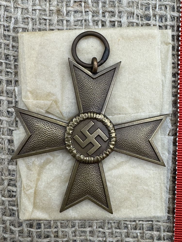 Krzyż kvk syg 1 Deschler total mint