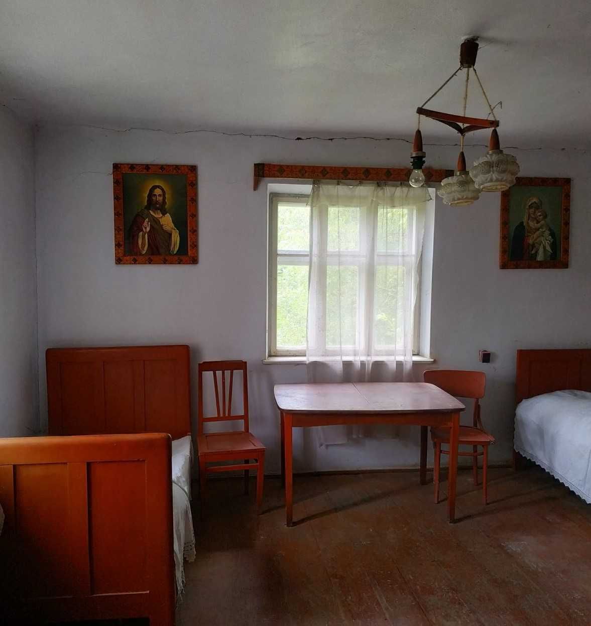 Продаж цегляного будиночка в мальовничій місцевості с. Фрага