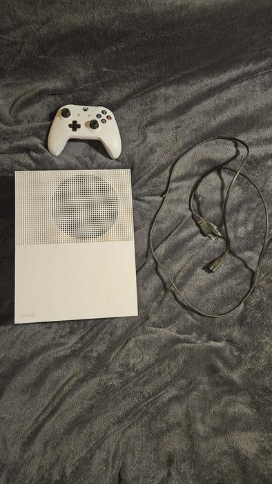 Konsola XBOX ONE