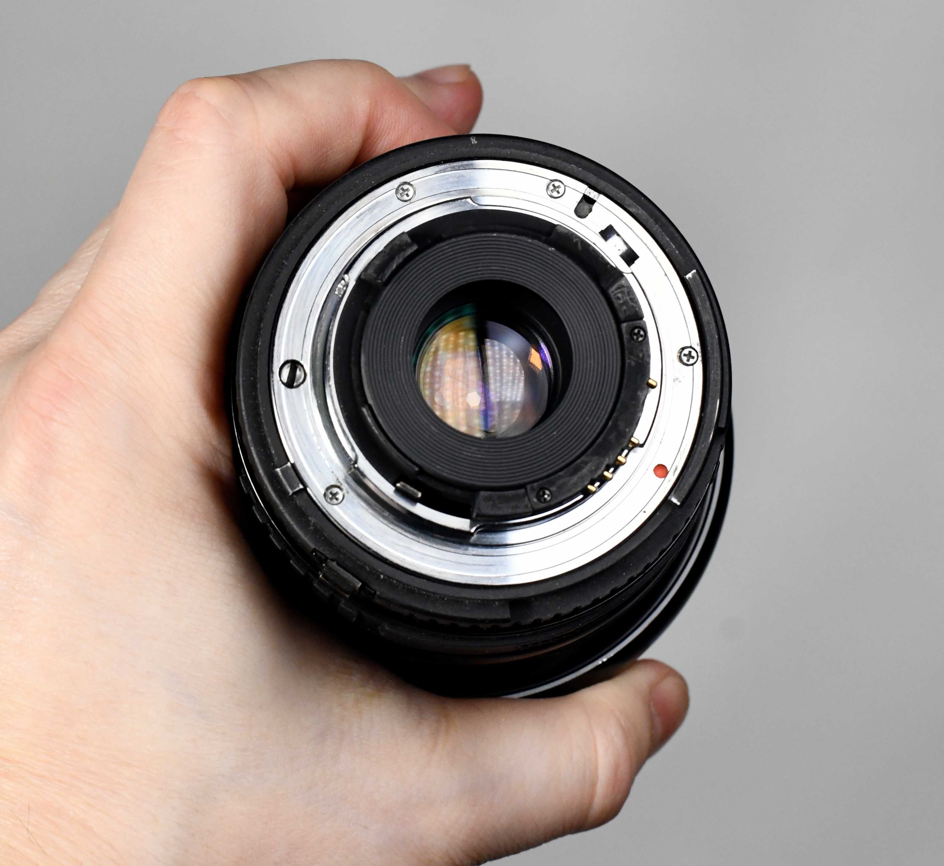 Sigma Zoom 21-35 F3.5-4.2 - NIKON