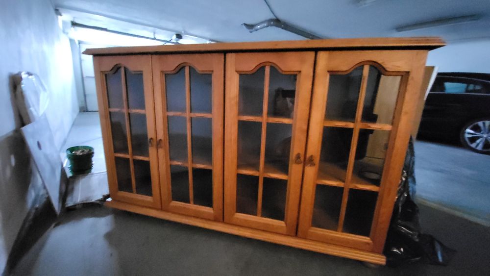 Sprzedam komodę dębową wys.106 cm dl.170 cm gł 34cm, cena 530zl