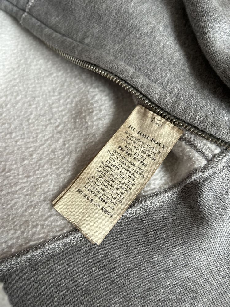 burberry zip hoodie оригинал размер М