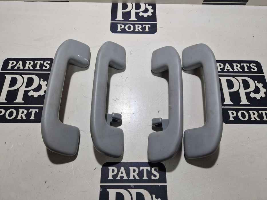 Ручка потолка Toyota Camry v70 2018 2019 2020 2021 2022 2023