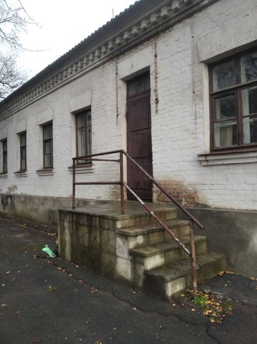 Оренда Укртелеком*, 553 м2, смт. Комишня, вул. Миру, 101