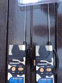 Дві рації walkie-talkie
