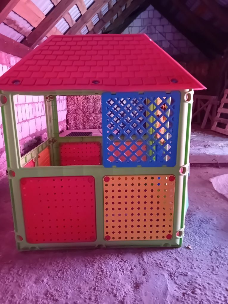Domek dla dzieci Mochtoys plastik 12 m+