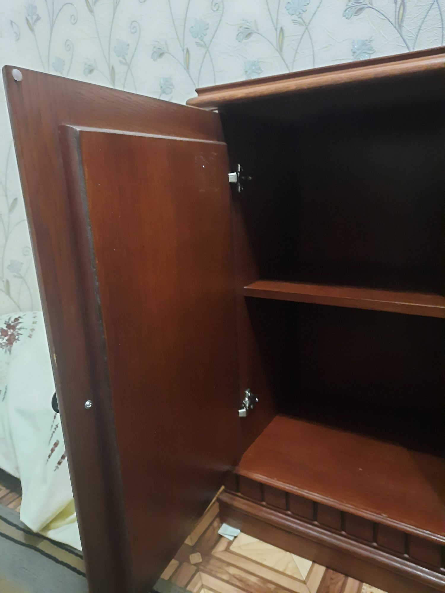 Продам Комод тумба