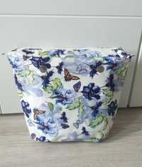 O Bag Mini, organizer w niebieskie kwiaty do torebki