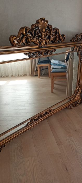 Продається дзеркало старовинне широна 2м. Висота 120 деталі по телефон