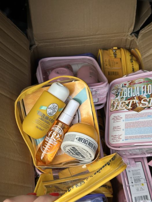 Набір в косметичці sol de janeiro | ОПТ ТА РОЗДРІБ