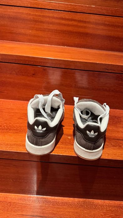 Sapatilhas adidas campus