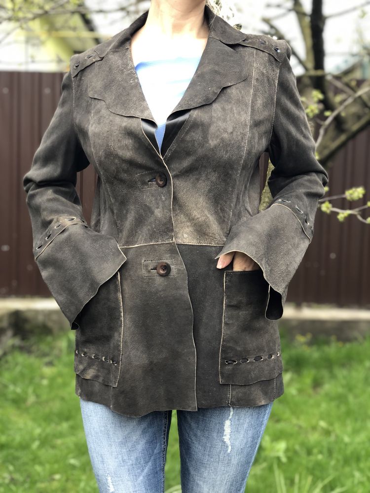 Женская куртка пиджак кожаная Новая