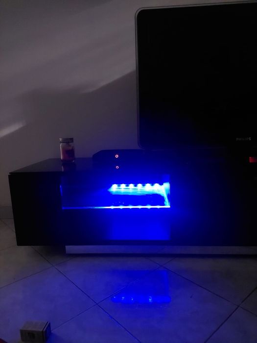 Móvel sala c/ leds preto