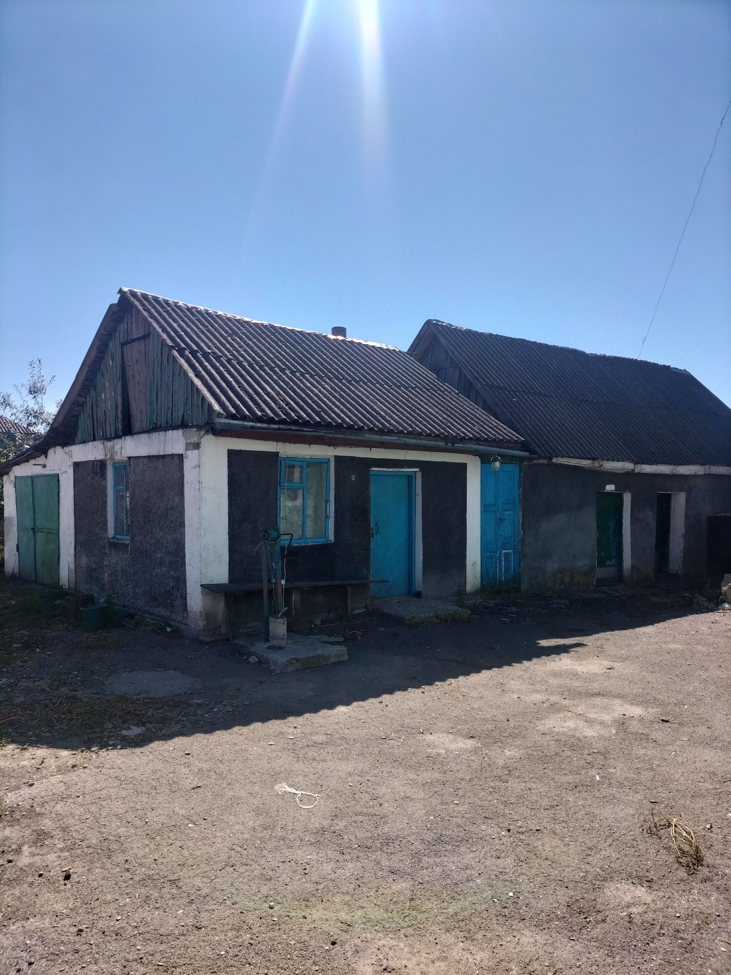 Продається будинок в селі Волиця-1