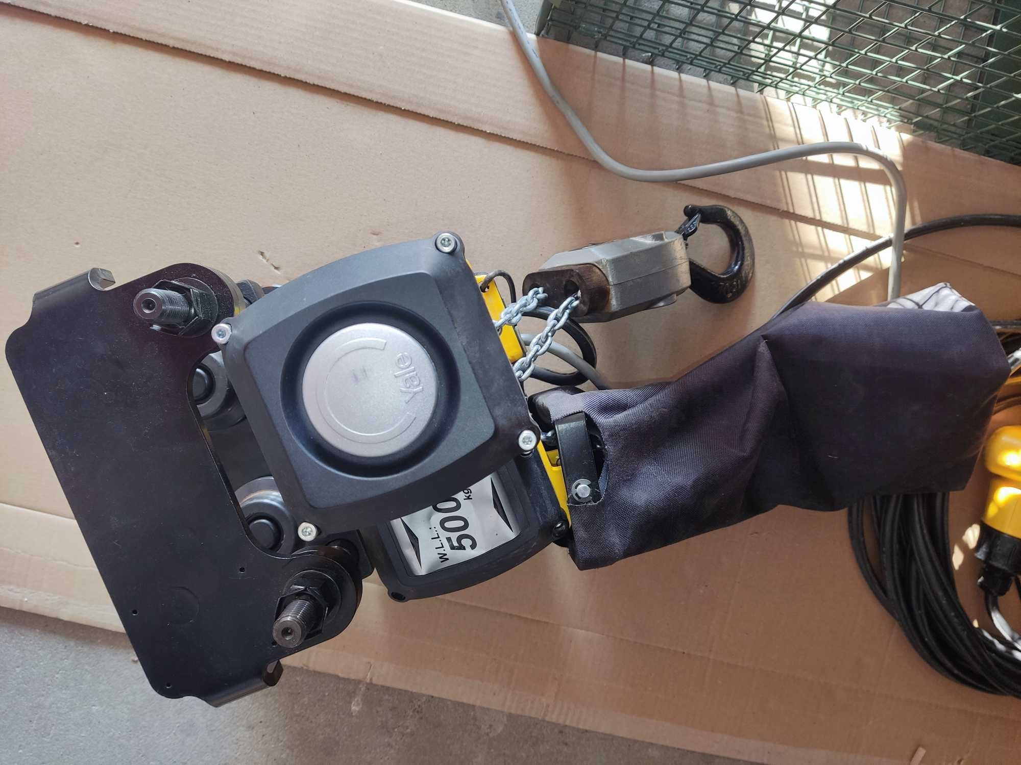Elektryczny wciągnik łańcuchowy Yale 500kg z wózkiem jezdnym 2023r