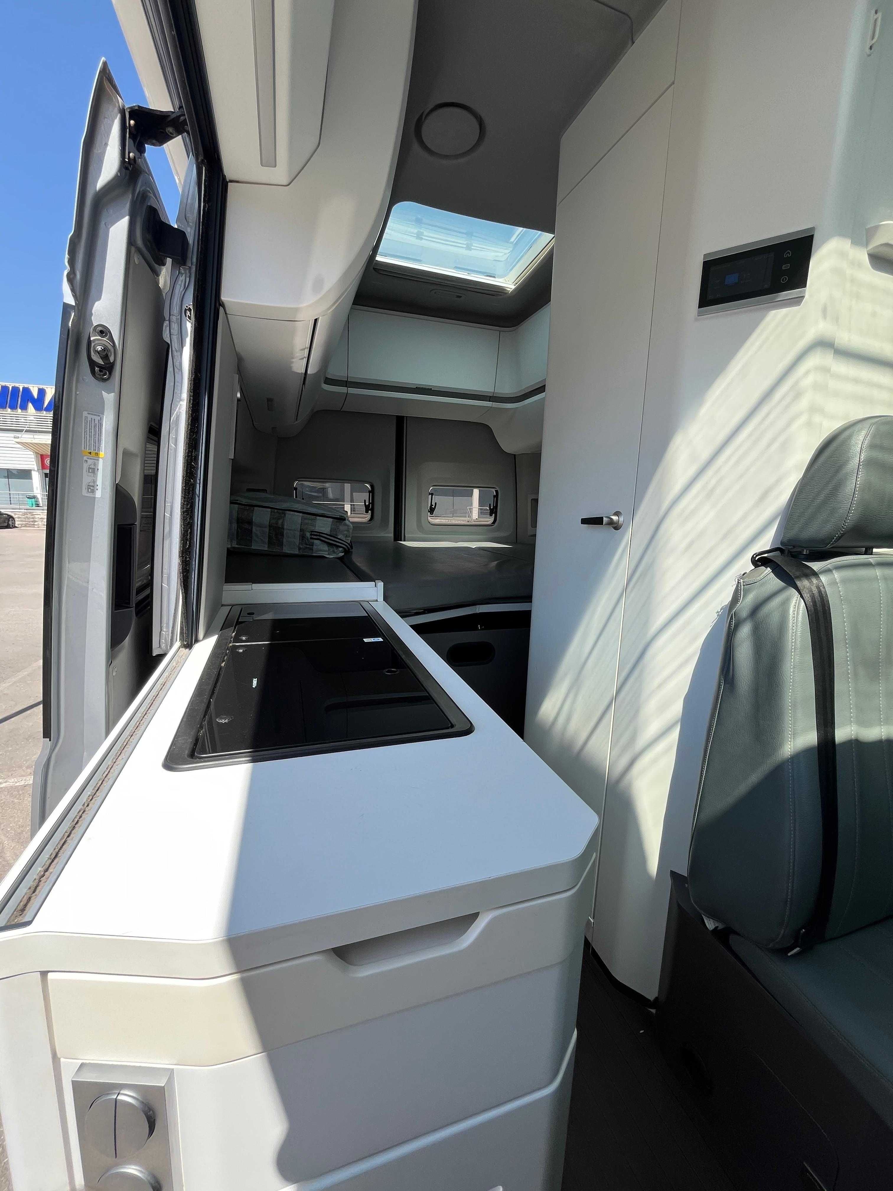 VW Grand California 600