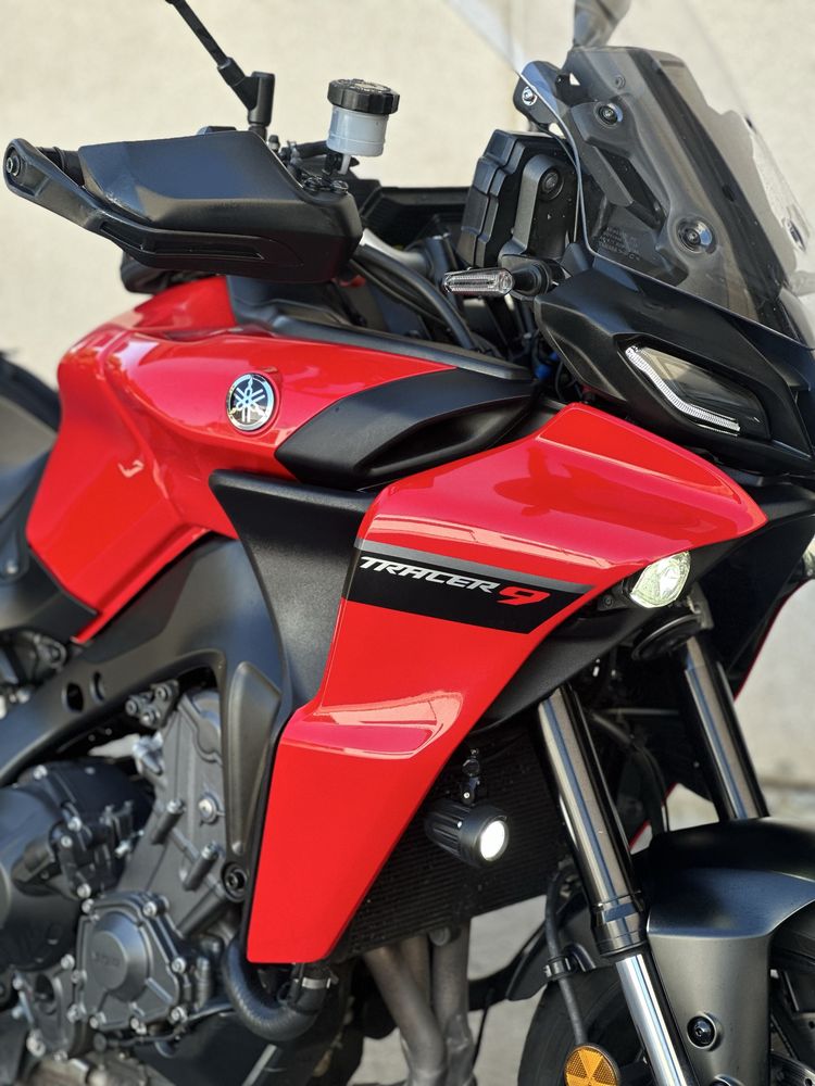 YAMAHA TRACER 9 - 2022 c/ Extras!