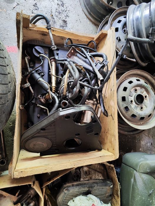 Двигун по запчастинам Хюндай Теракан 2.9