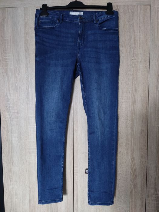 Spodnie jeansowe rozmiar 42