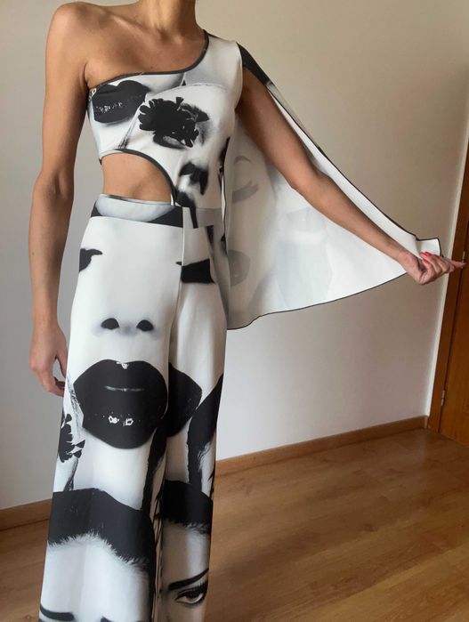 Macacão Estampado Preto e Branco
