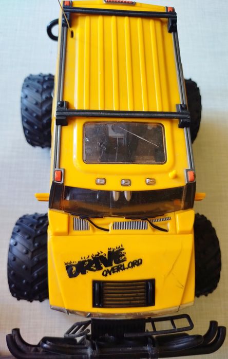 Продам машини іграшкові дитячі