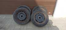 Opony letnie z felgami Yaris