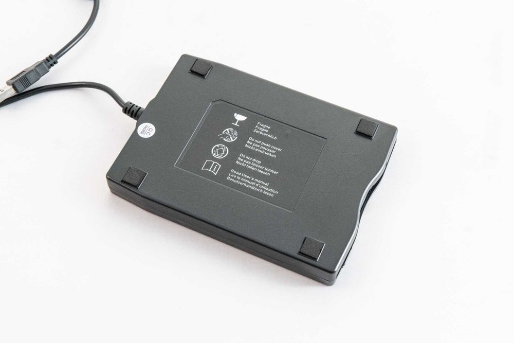 Stacja dyskietek floppy na USB ClpotZIZ ED-0008