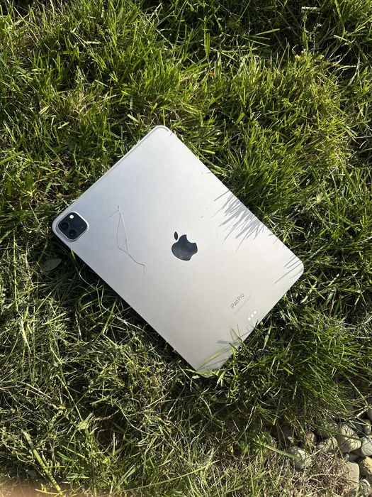 iPad Pro 11” (4. generacja, 2022) Wi-Fi 256GB – świetny stan