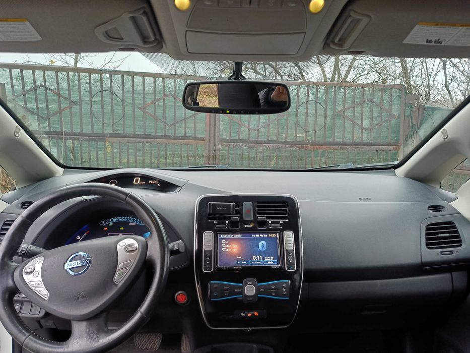 Ниссан Лиф 2014 Nissan Leaf