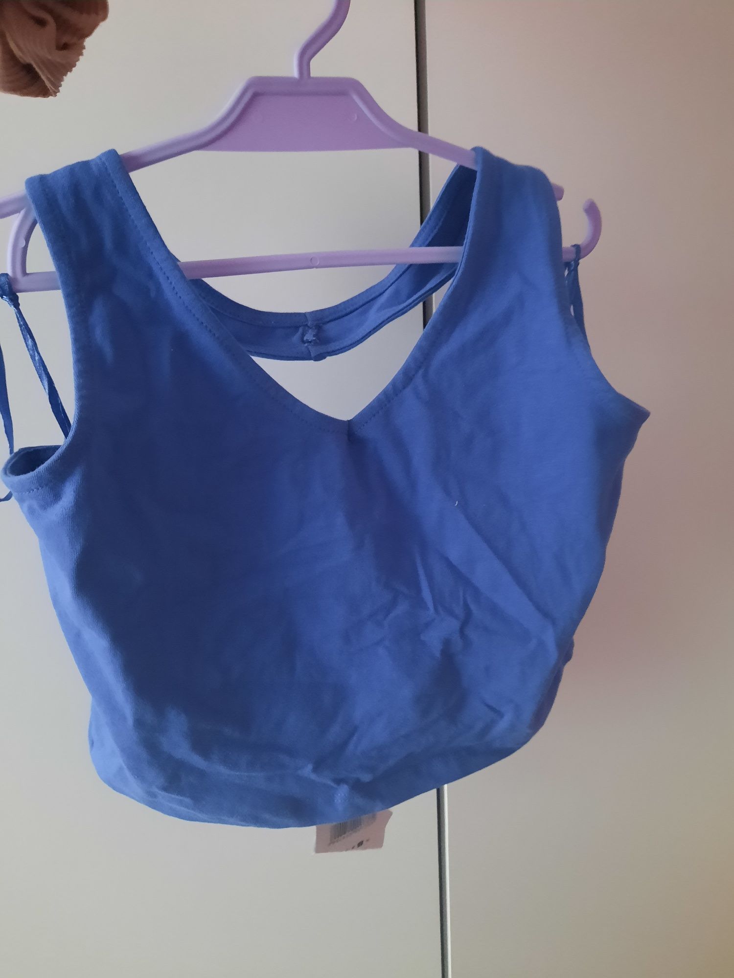 Nowy crop top Sinsay