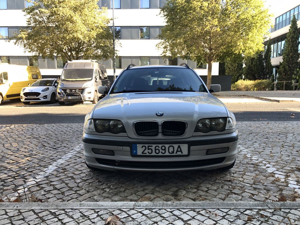 BMW 320d Touring 136CV