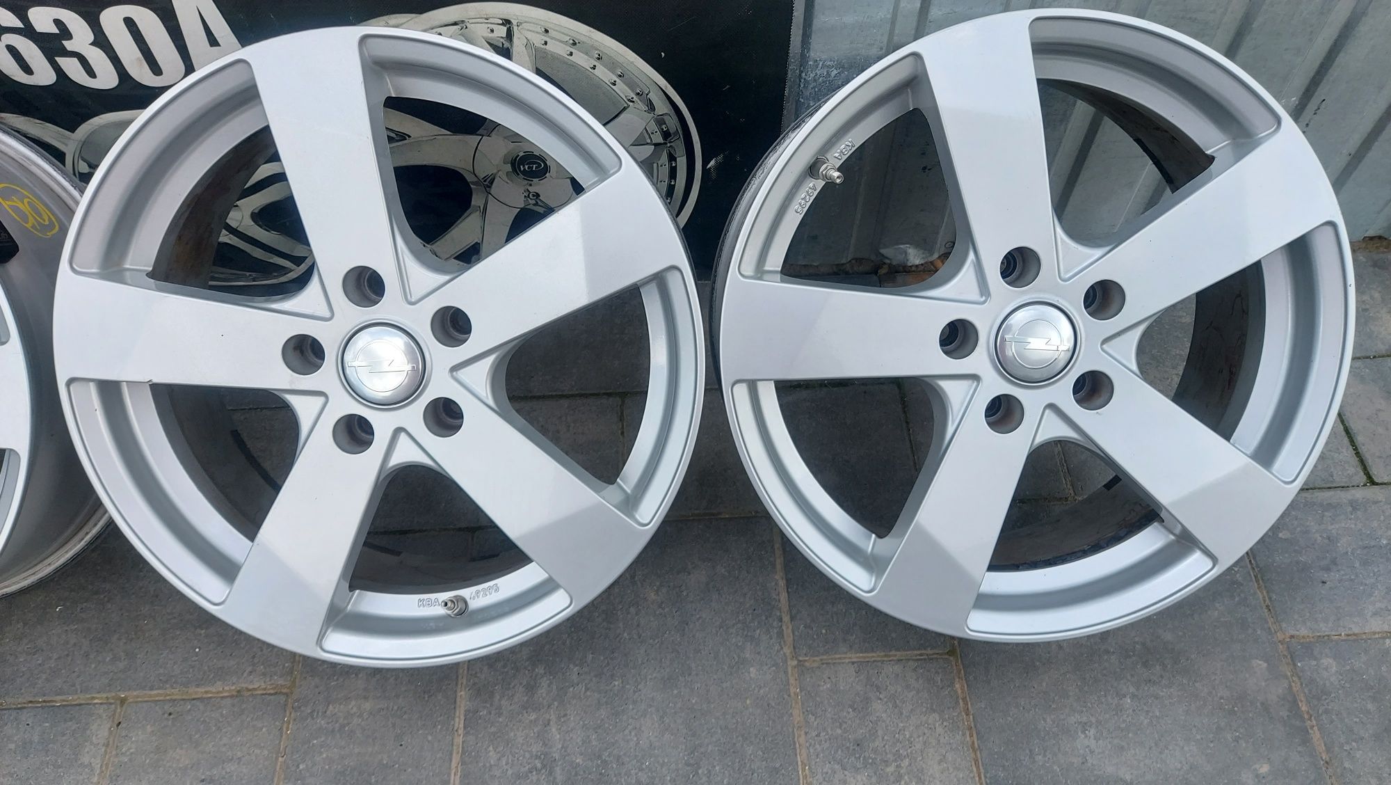 Alufelgi 17" 5x115 Opel Astra J Zafira C Antara Captiva