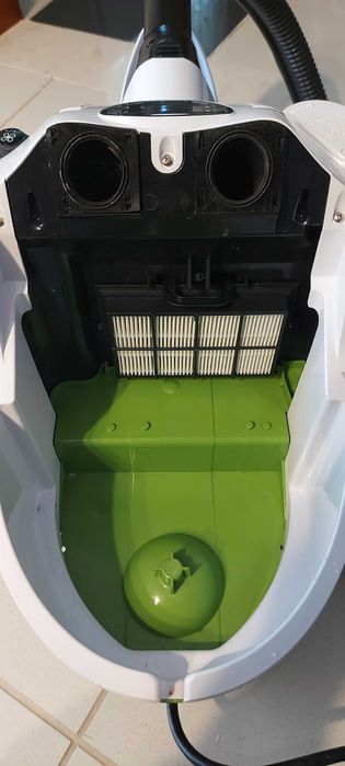 Máquina de limpeza a vapor