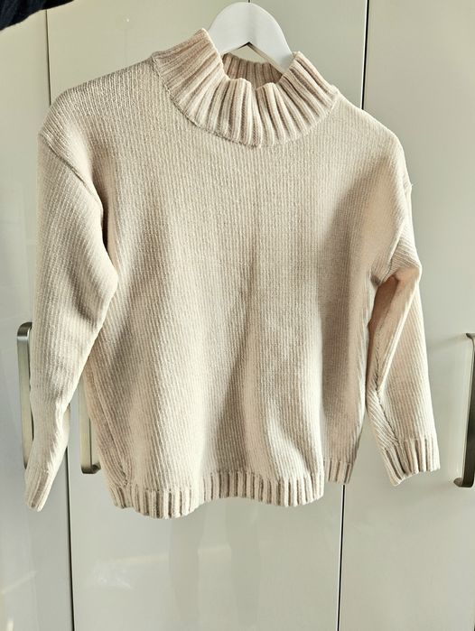 Kremowy półgolf z szenili CROPP