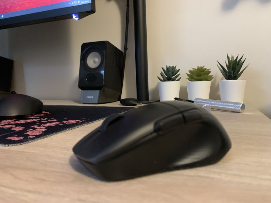 myszka roccat kone pro air bezprzewodowa