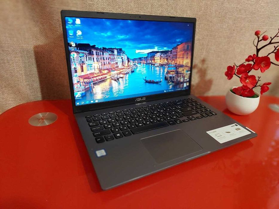 Ноутбук Asus  Full HD, Intel Core i3-8145U,20GB DDR4,SSD 256Gb