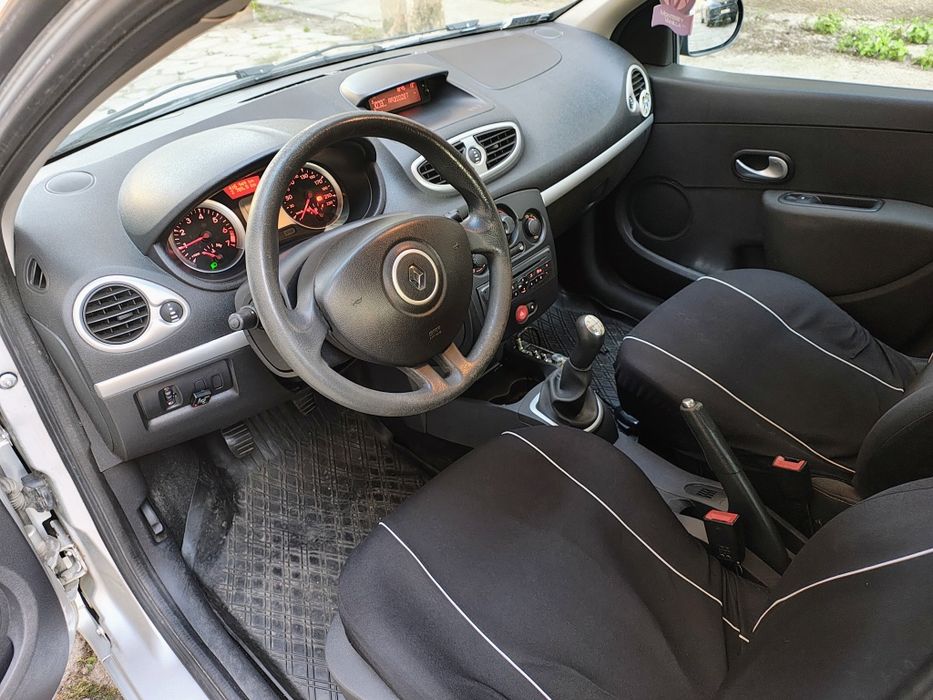 Renault Clio 1.2 2010r